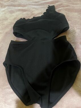 art class Black Kids One-Piece Swimsuit with Scallop Detail